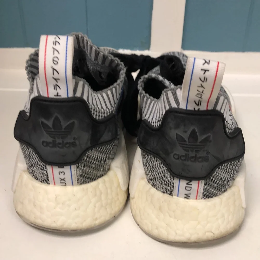 Adidas Nmd R1 PK Prime Knit Tri-Color 3 Stripe BB2888 Gray & Black Men’s Sz‎ 7